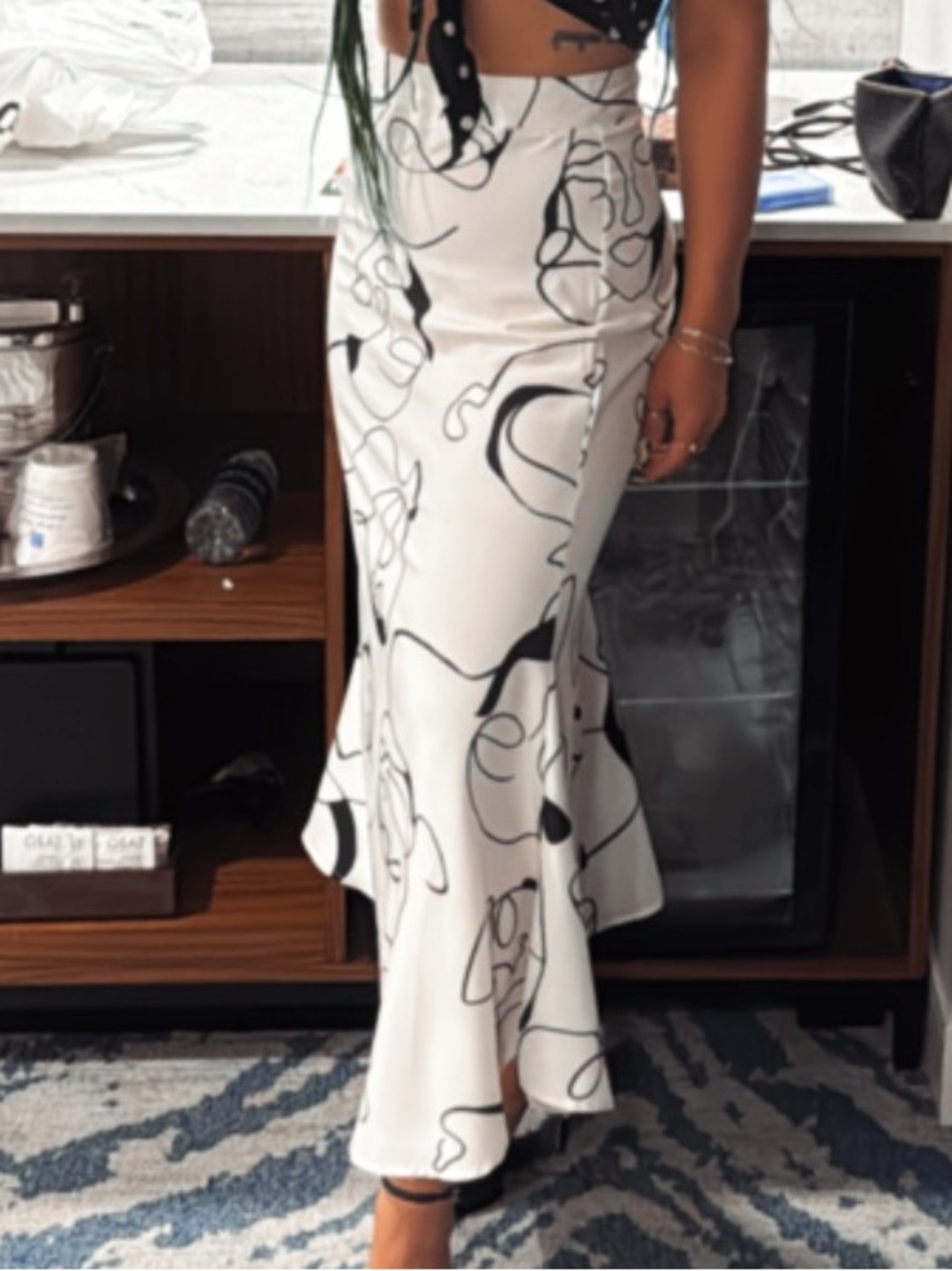 SHEIN Cream Maxi Skirt with Black Abstract Line Print